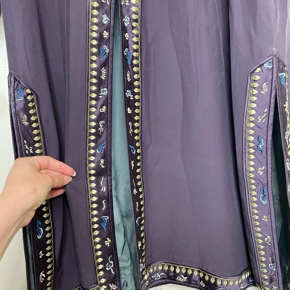 Soft Surroundings silk and embroidered kimono robe plum and tea | L - Picture 6 of 14